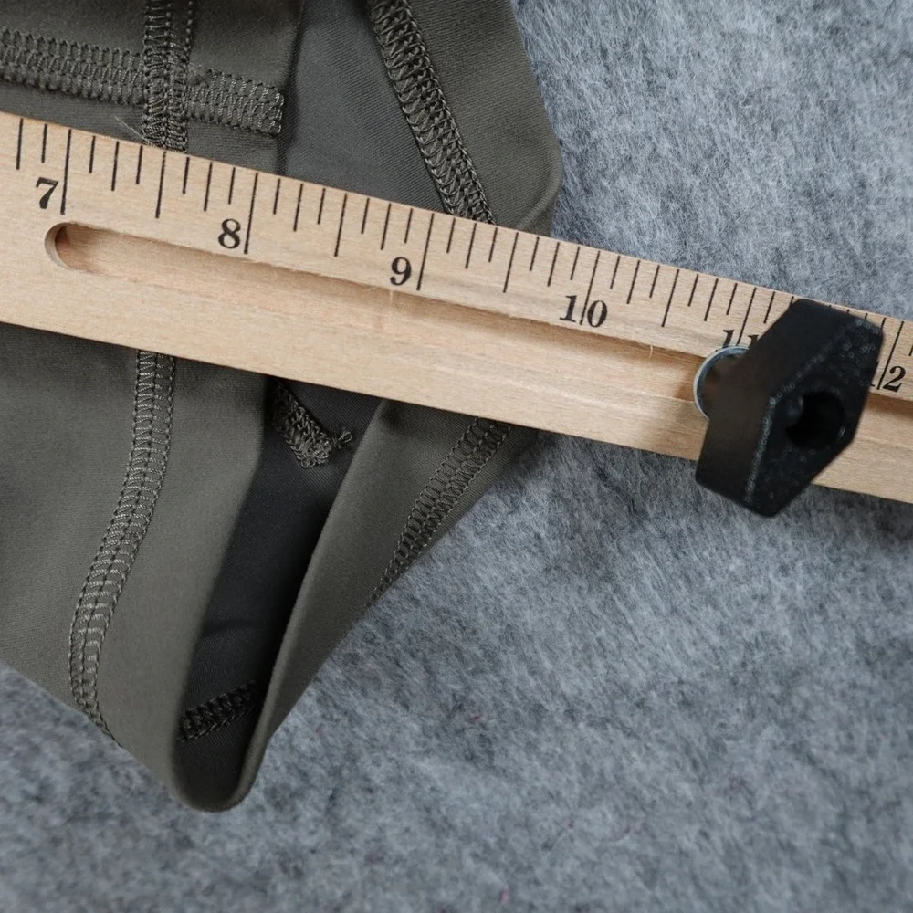 Lululemon Shorts‎ Women 4 Green Wunder Train High Rise Pockets 8